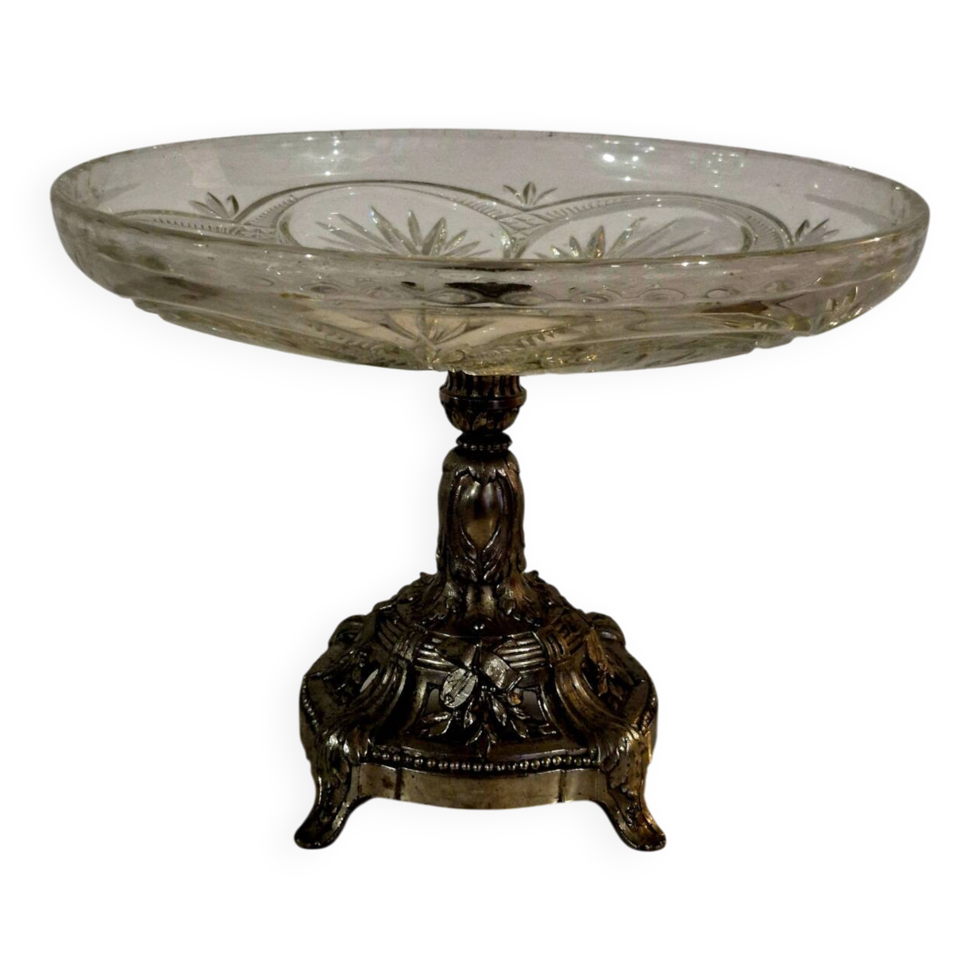 Cake stand or fruit bowl