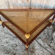 Table Basse Triangulaire Bambou Rotin + Plateaux Cannées Modèle Unique