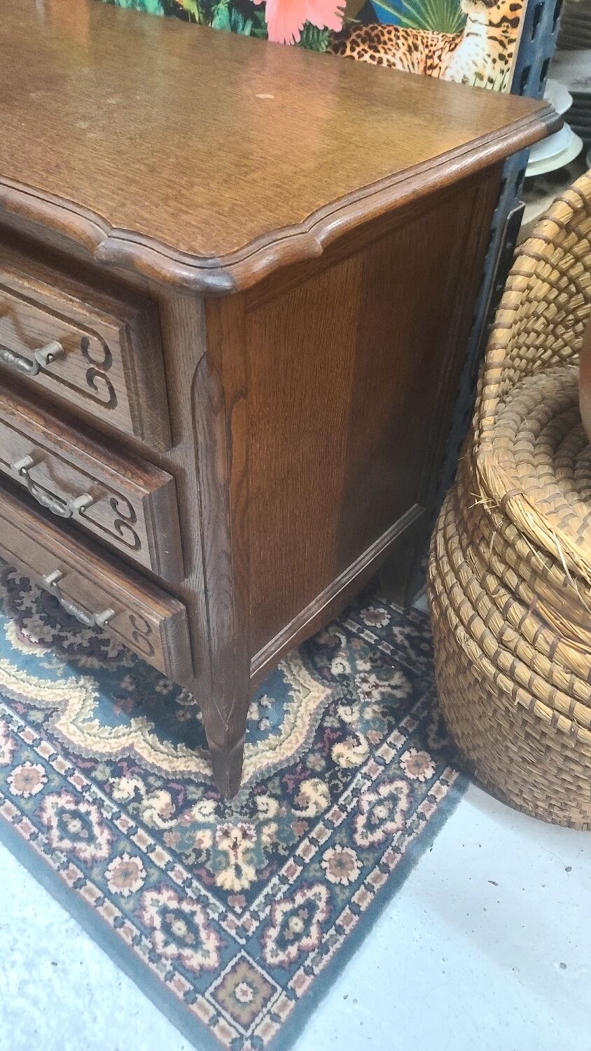 Small chest of drawers