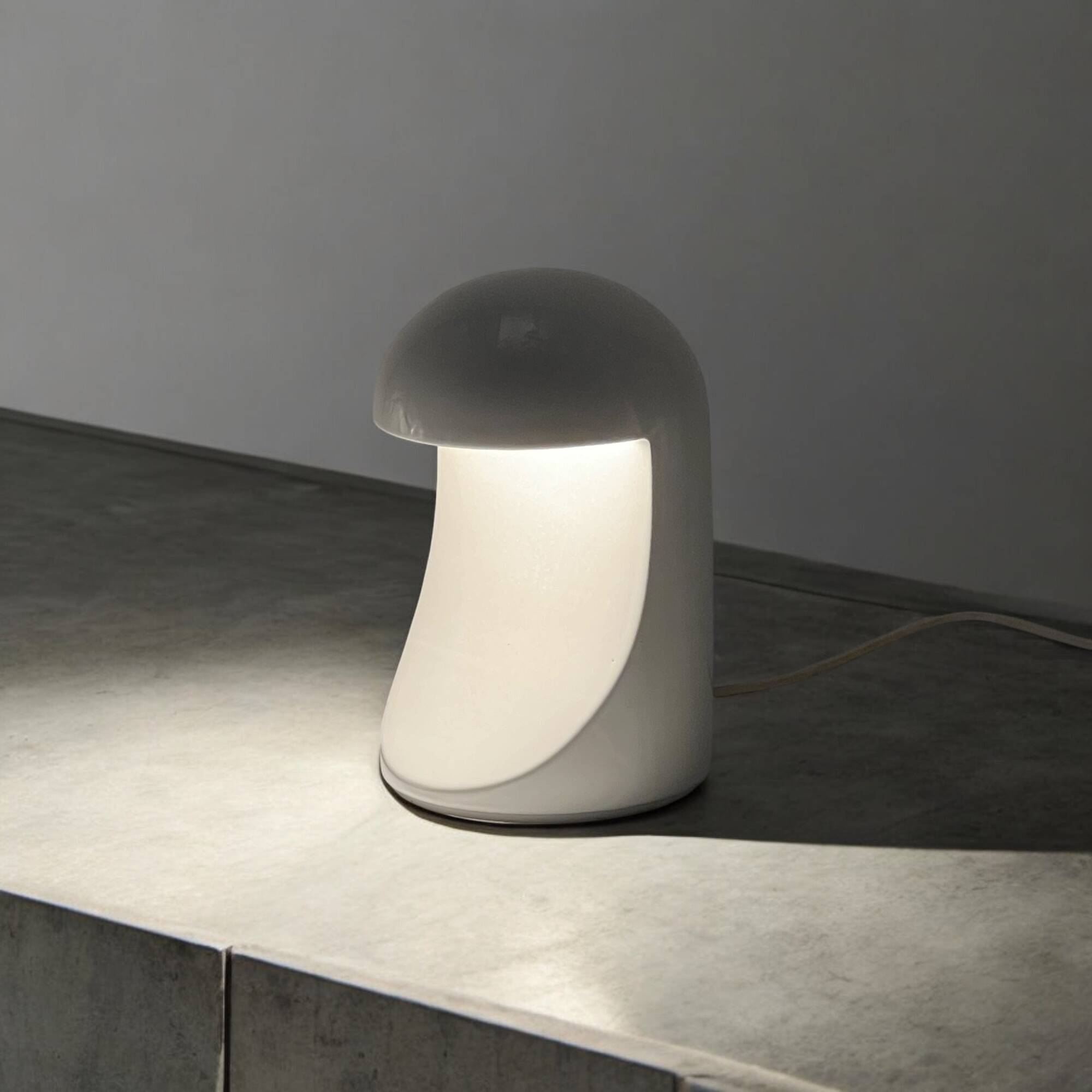 Iconic 60s Design Ceramic Lamp 'Longobarda' by Marcello Cuneo for Gabbianelli, Large Size in White