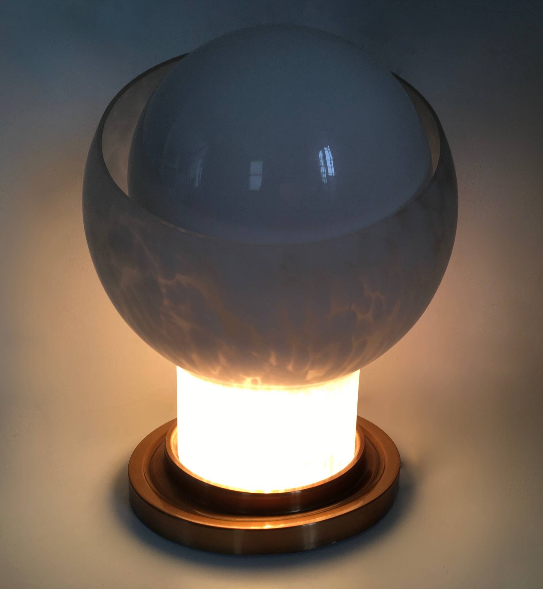 Postmodern Brass and Spheric Blown Glass Table Lamp by Mazzega, Italy