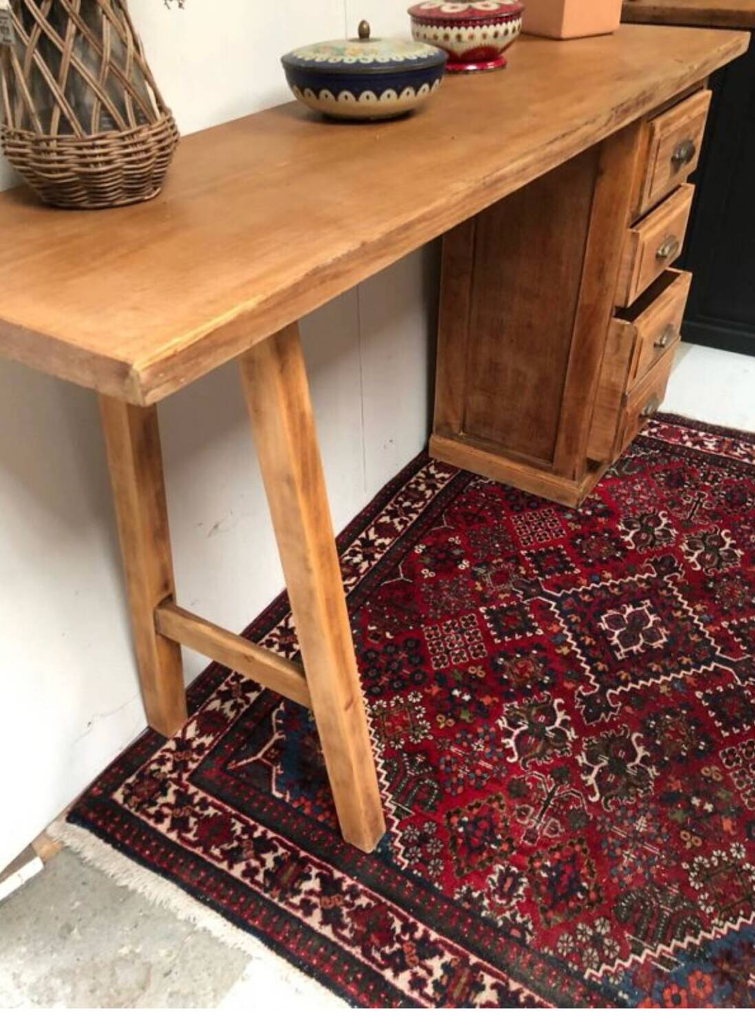 Ancienne console en chêne