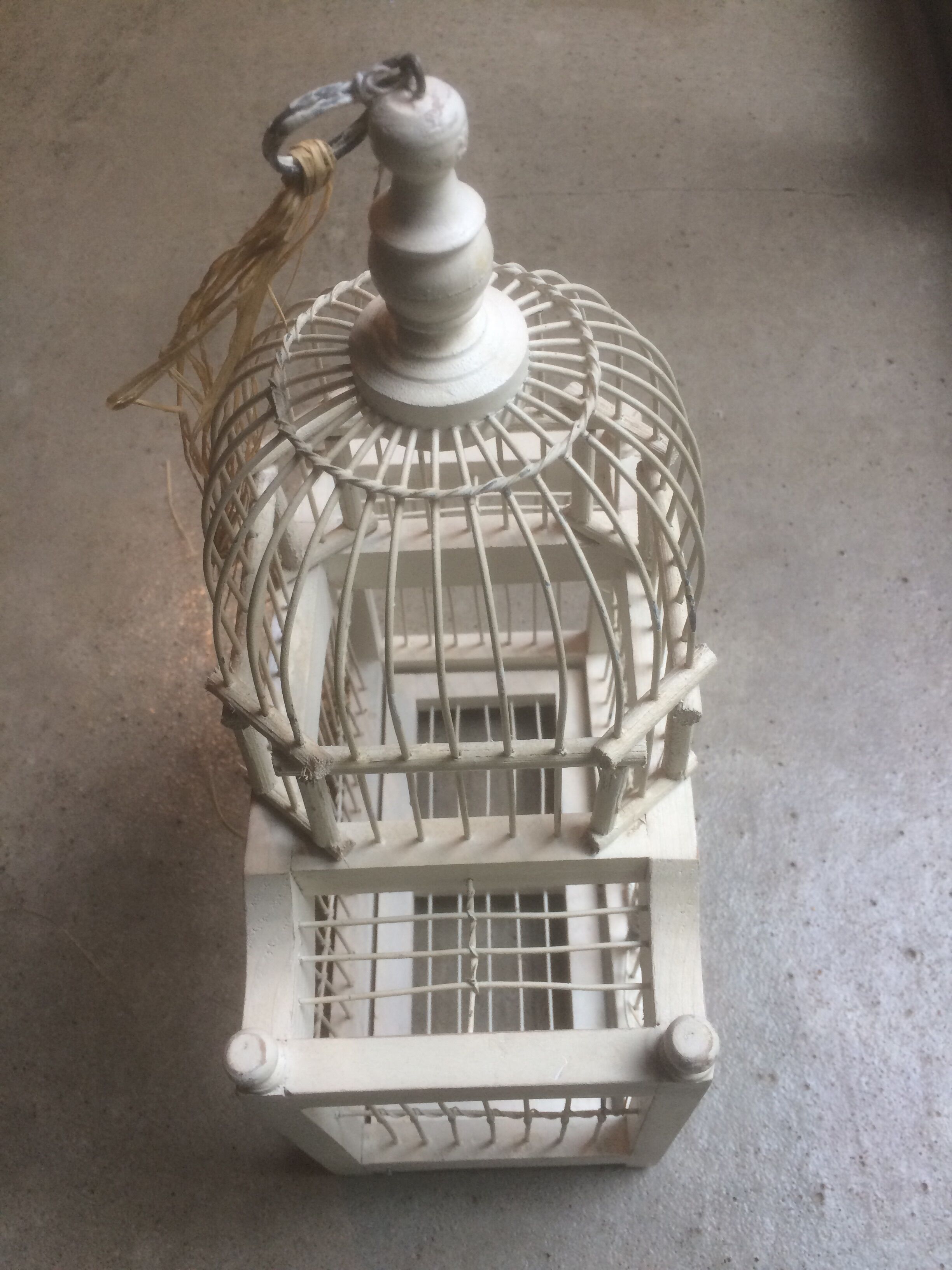 Cage à oiseaux