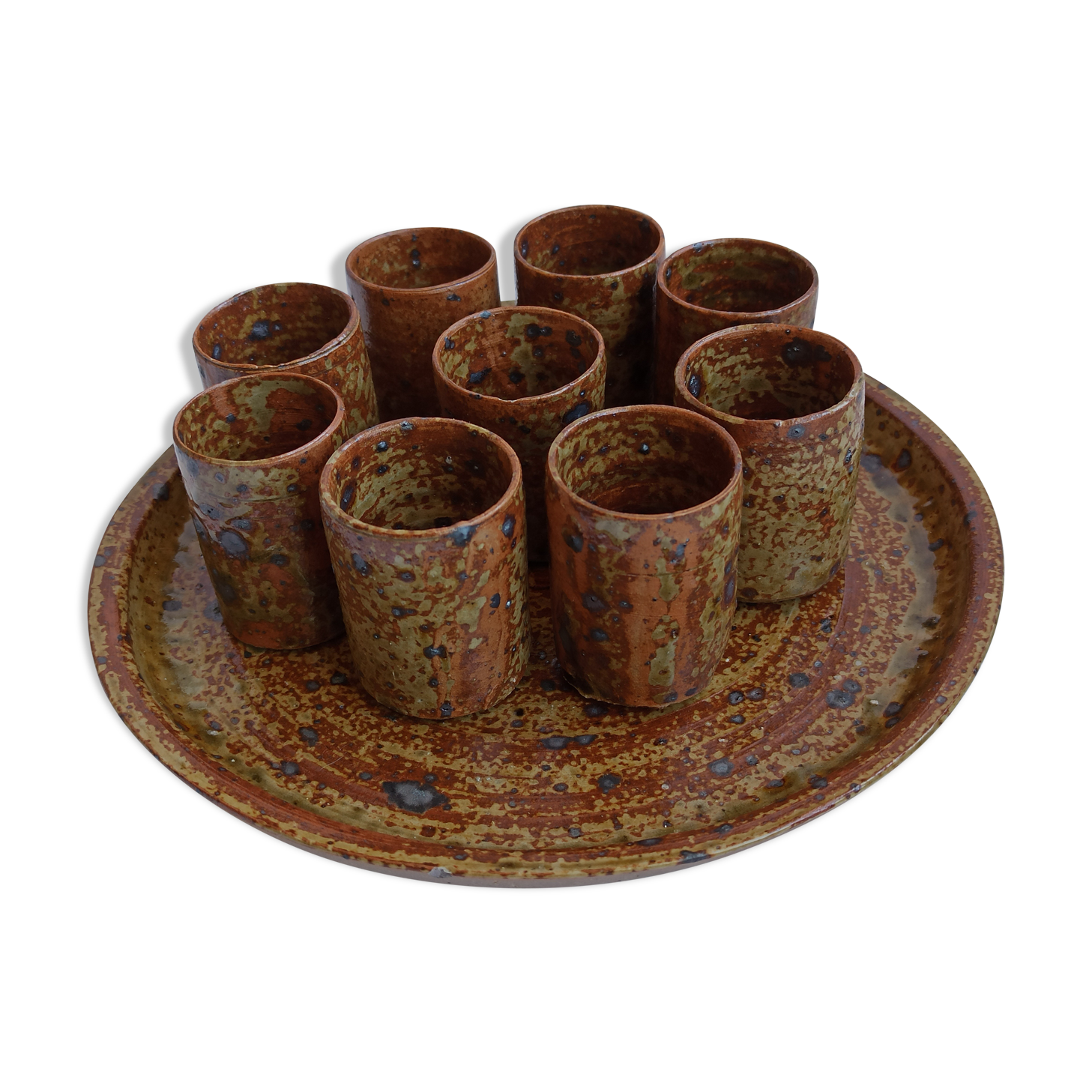 Service La Borne in raw pyrity sandstone