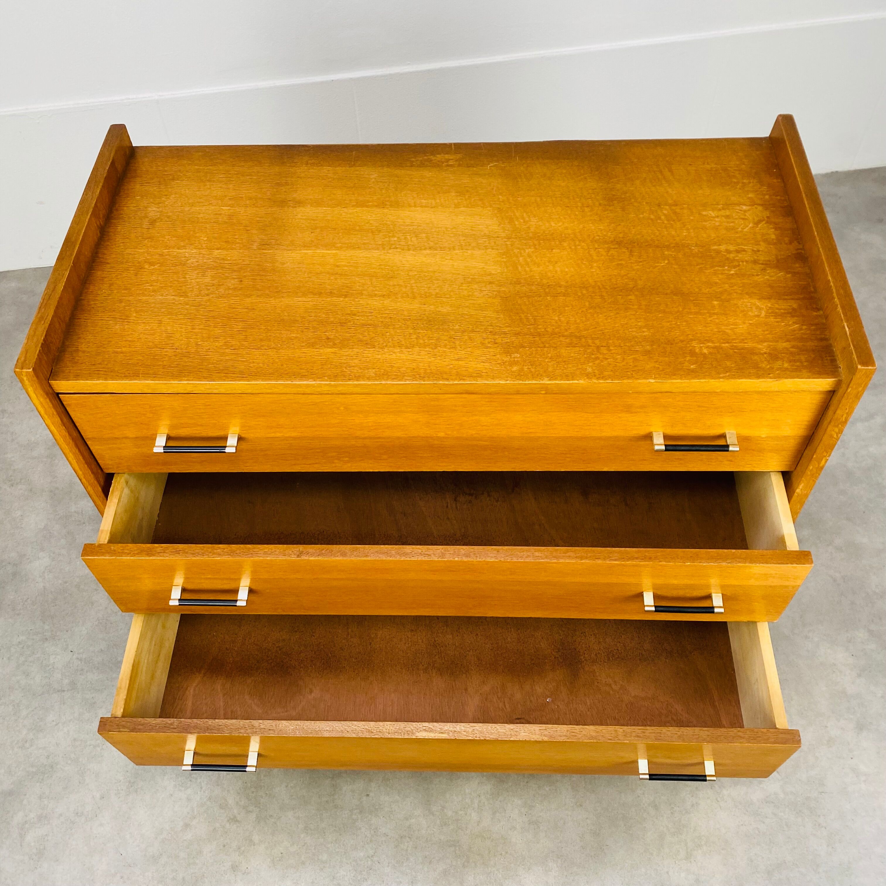 Commode pieds compas années 50 bois blond
