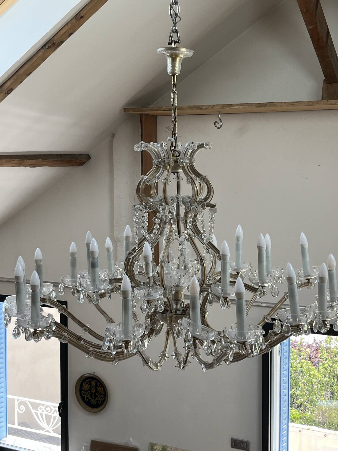 Grand Italian chandelier in Murano style – 24 lights – glass and crystal