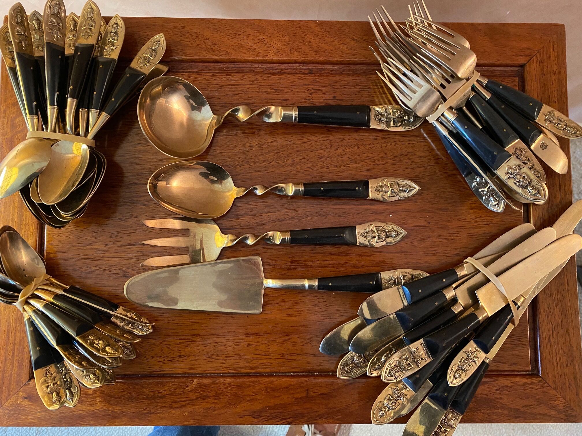 Thai cutlery set