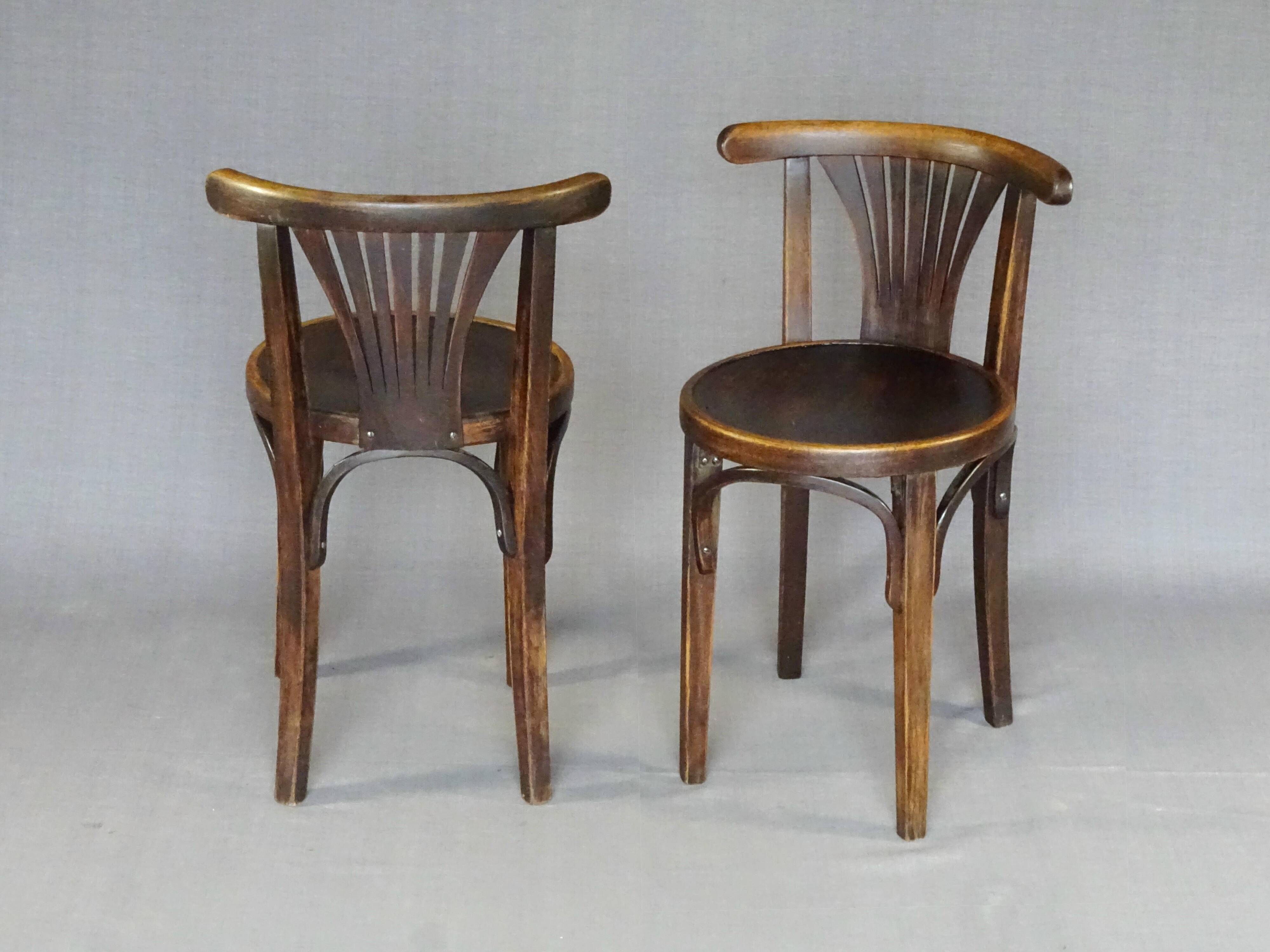 2 stools/bistro chairs, Thonet 1925, with palmette backrest No Baumann