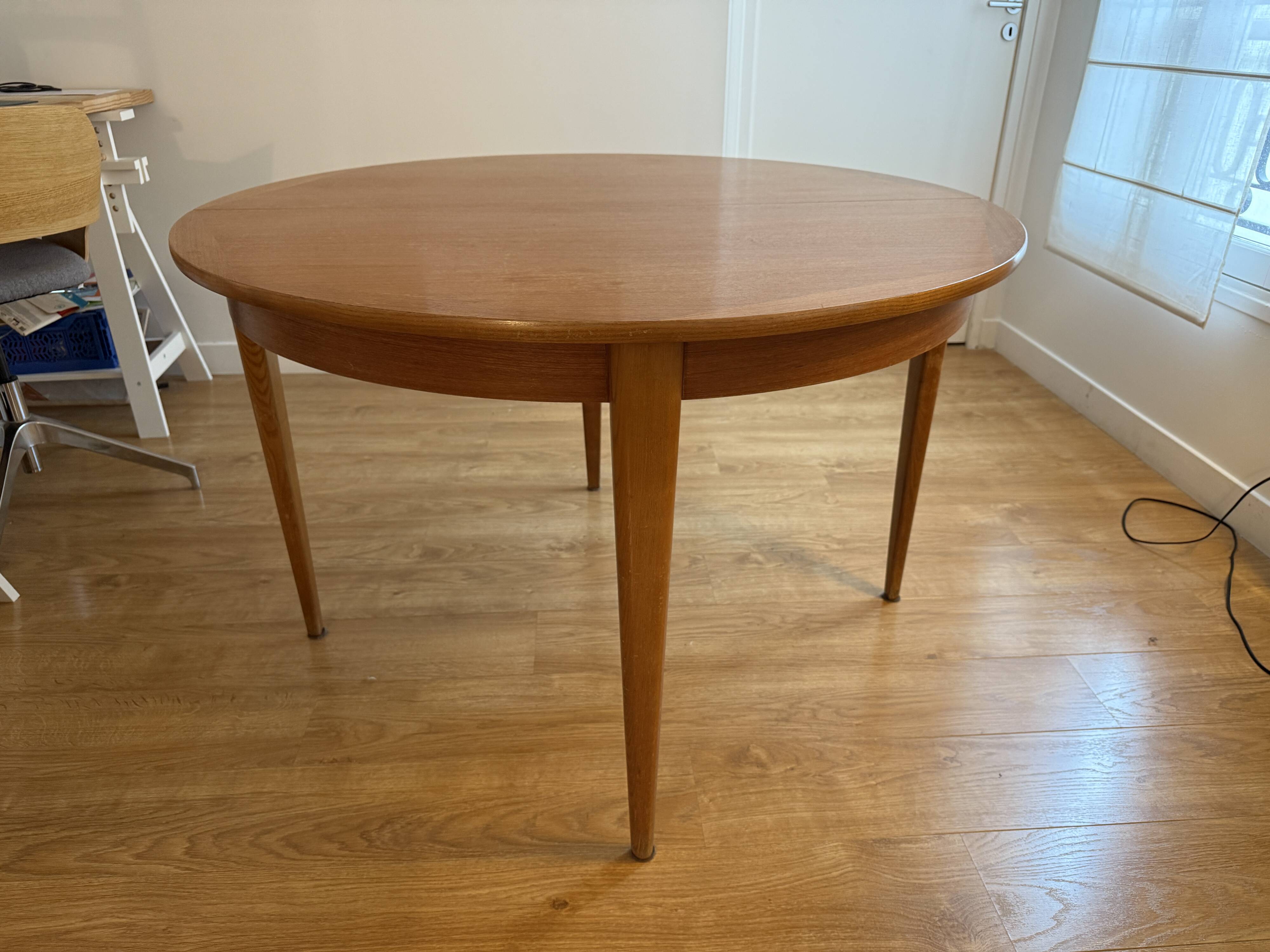 Vintage Scandinavian extendable table