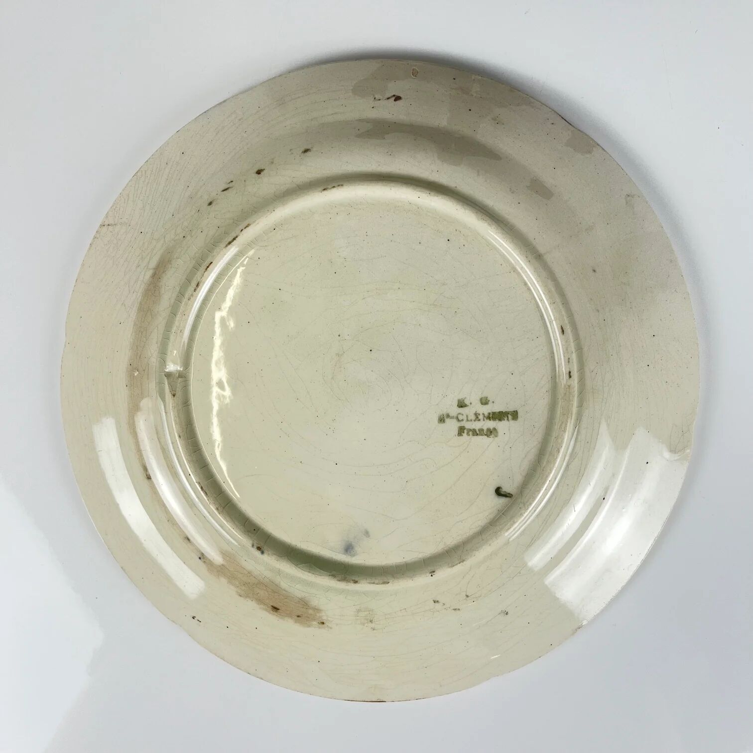 Set of 4 plates KG St Clément barbotine fruit (cherry, mirabelle, grape, pear), late 19th-early 20th century.