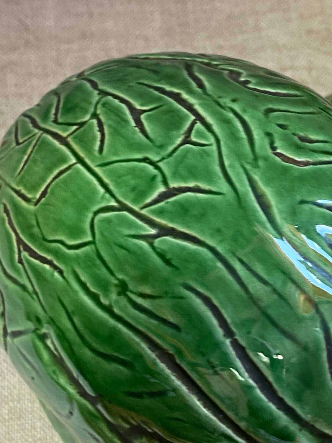 Ceramic nut-shaped candy box