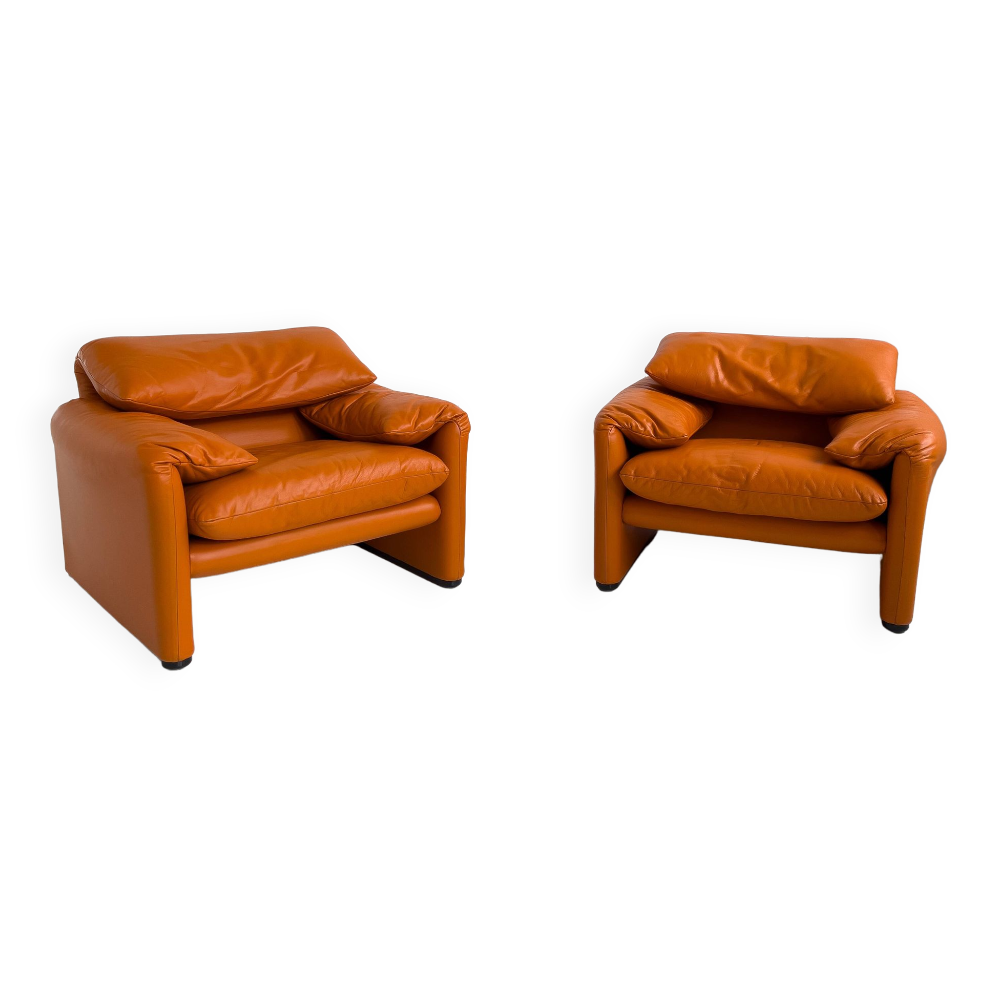 pair of Maralunga armchairs by Vico Magistretti