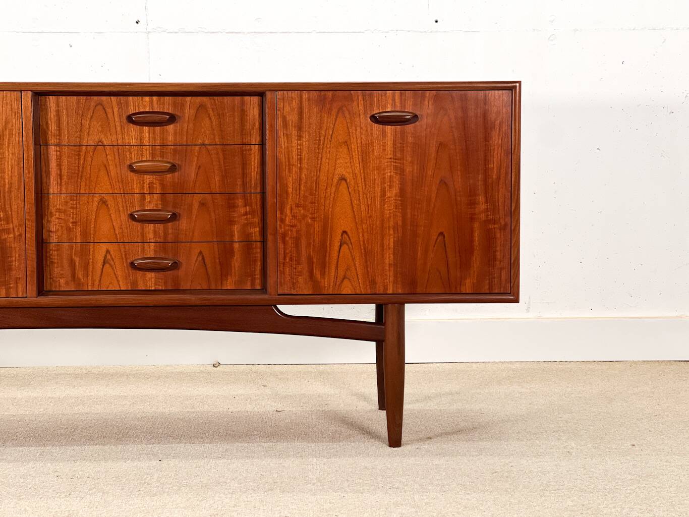 Buffet long de GPlan (collection Brasilia)