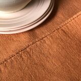 Nappe de vendange ancienne en chanvre teintée terracotta