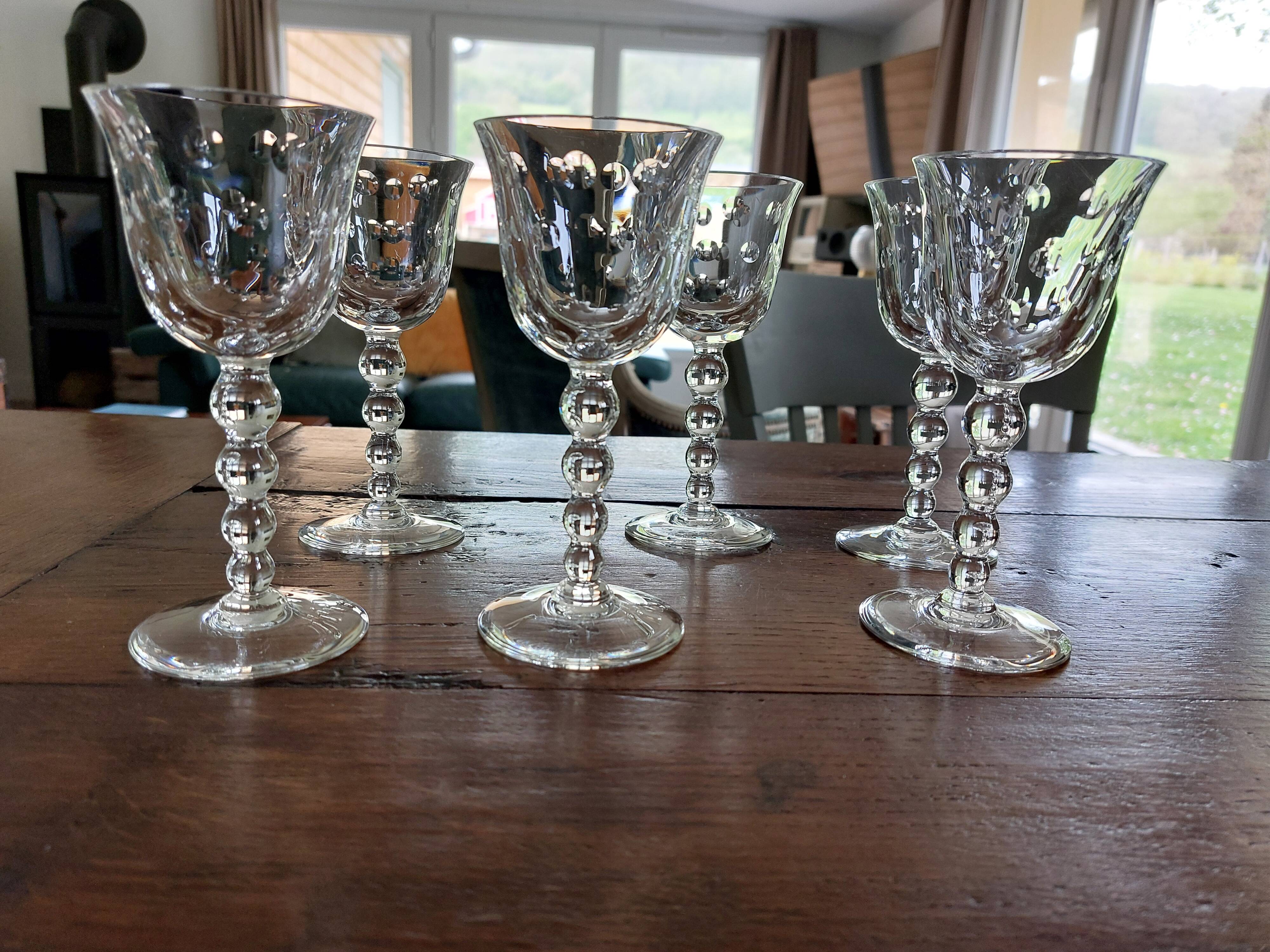 Glasses in Bordeaux Saint Louis No. 4 "Bubbles"