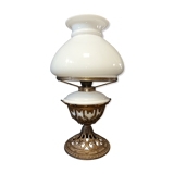 Opaline kerosene lamp