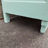 Parisian showcase cabinet year 30