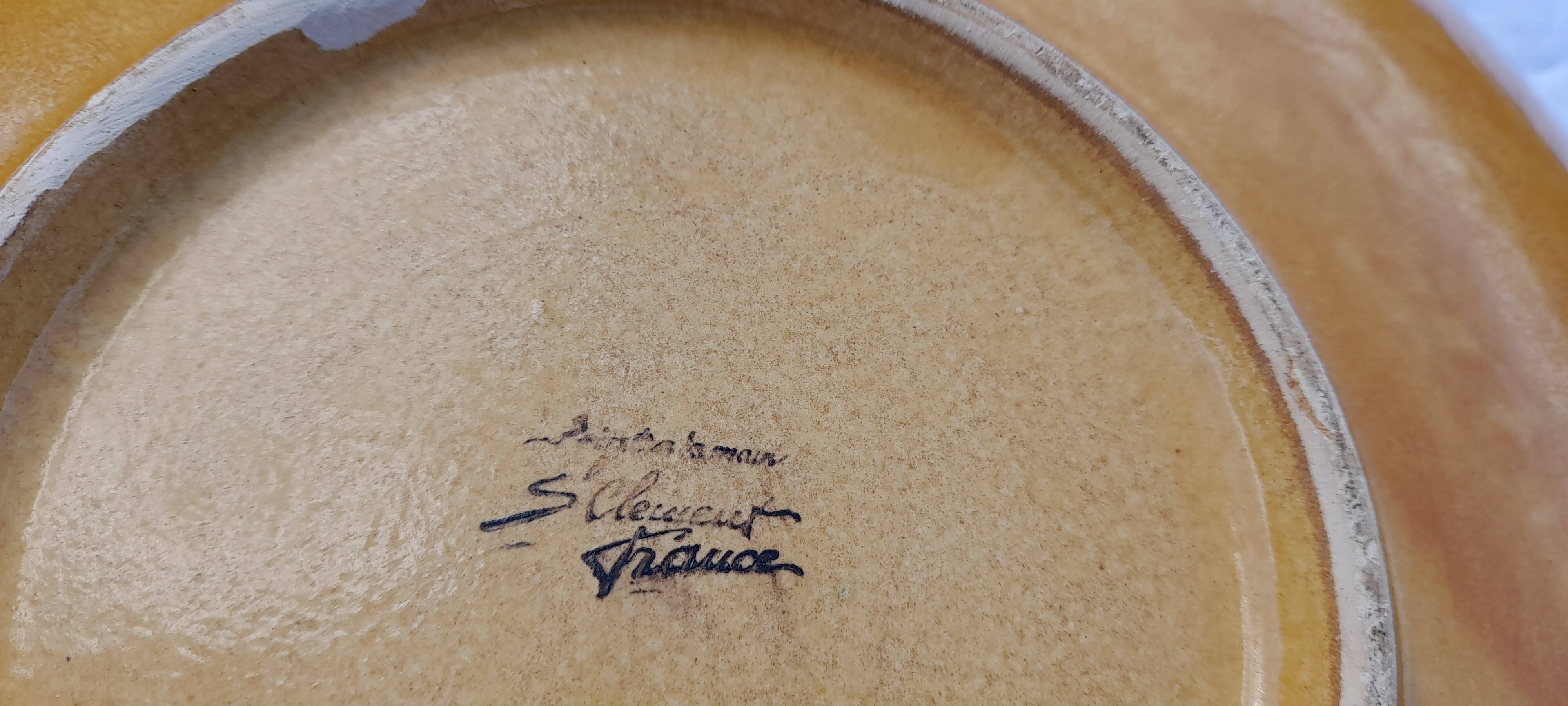 Hand-painted Saint Clément deep dish, diameter 36 cm