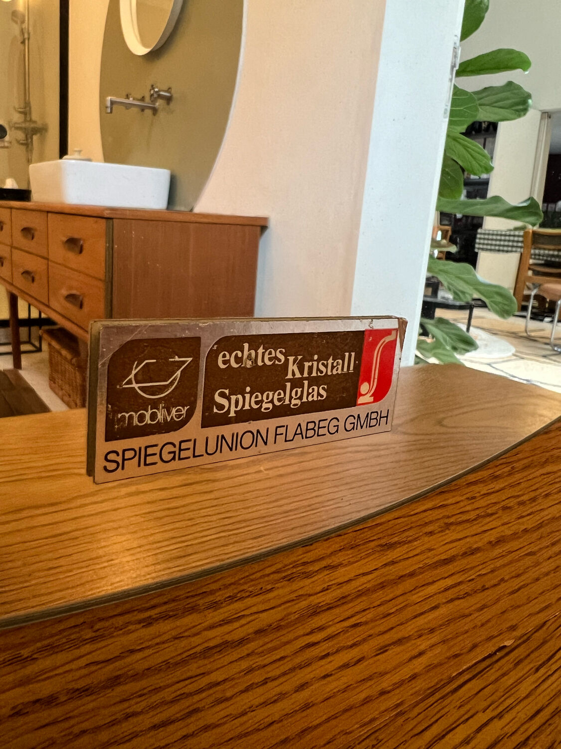 Commode coiffeuse avec miroir