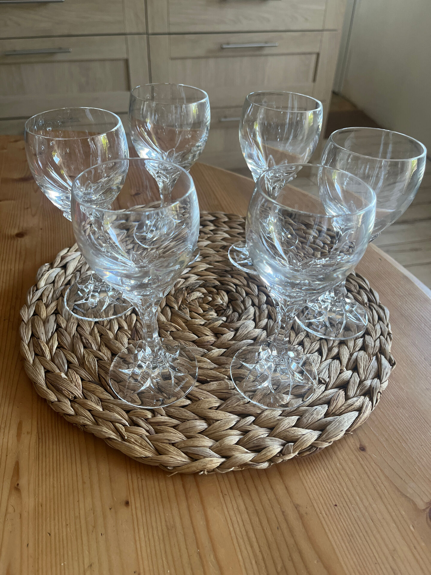 6 Burgundy glasses Villeroy & Boch