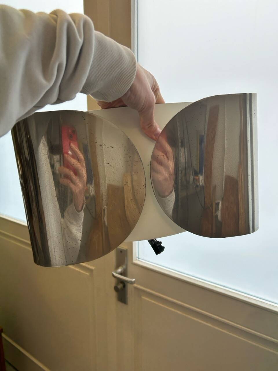 Afra and Tobia Scarpa “Foglio” wall light, 1970s Italy