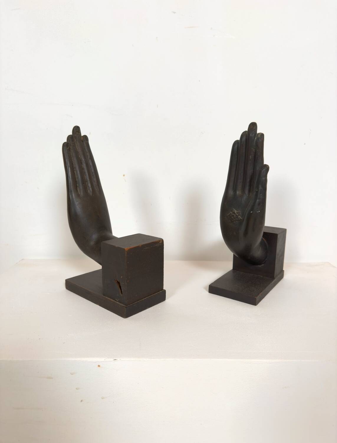 Paire de serres livres