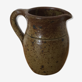 Ceramic jug