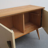 Dresser 1950