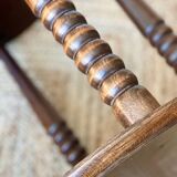 Spiral oak pedestal table