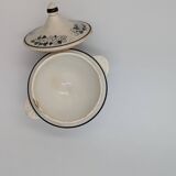 White sugar bowl with horse motif, with 2 small handles