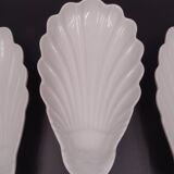 Set of 7 cups in white porcelain and in the shape of a shell - Pillivuyt around 1940