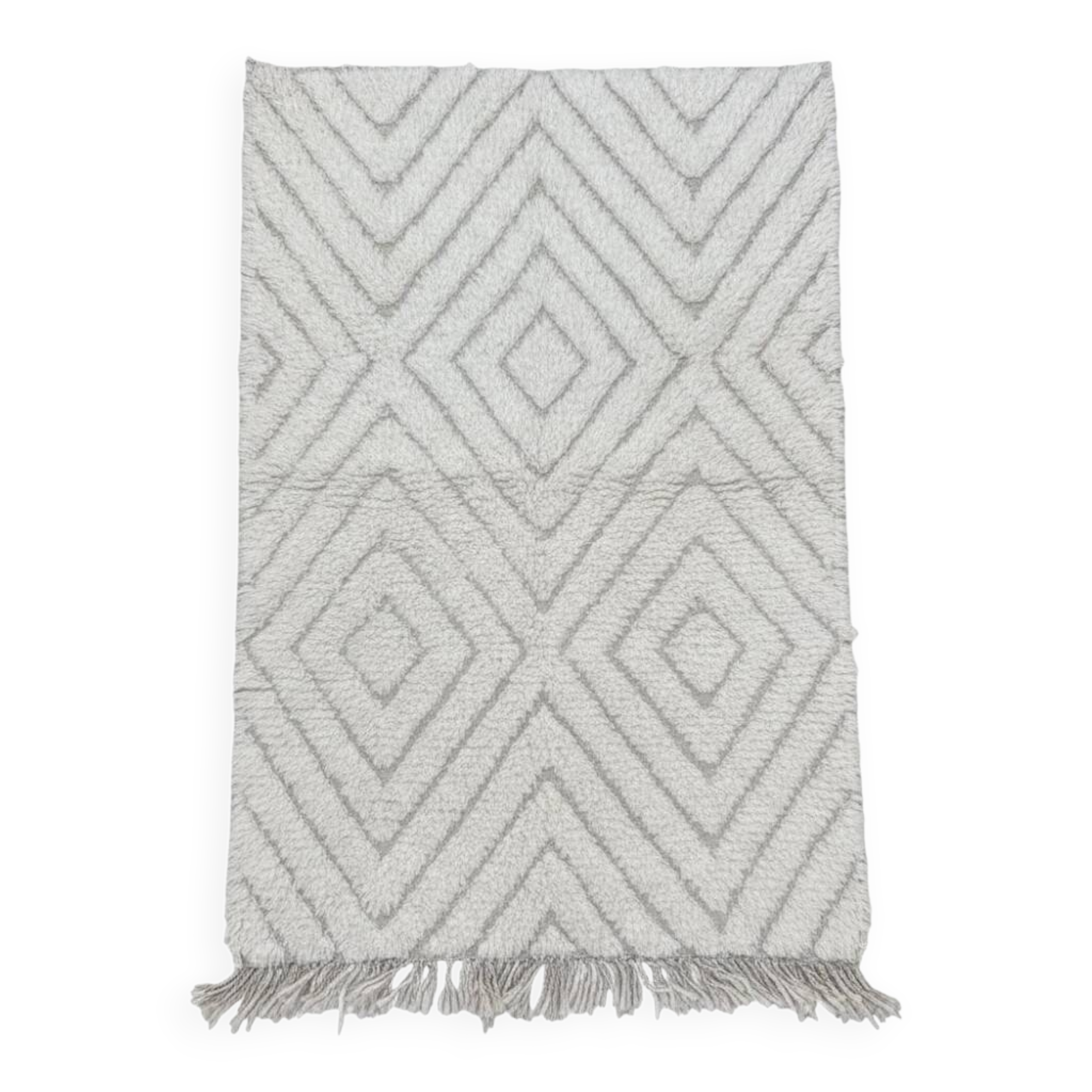 Small Moroccan rug with white diamonds.