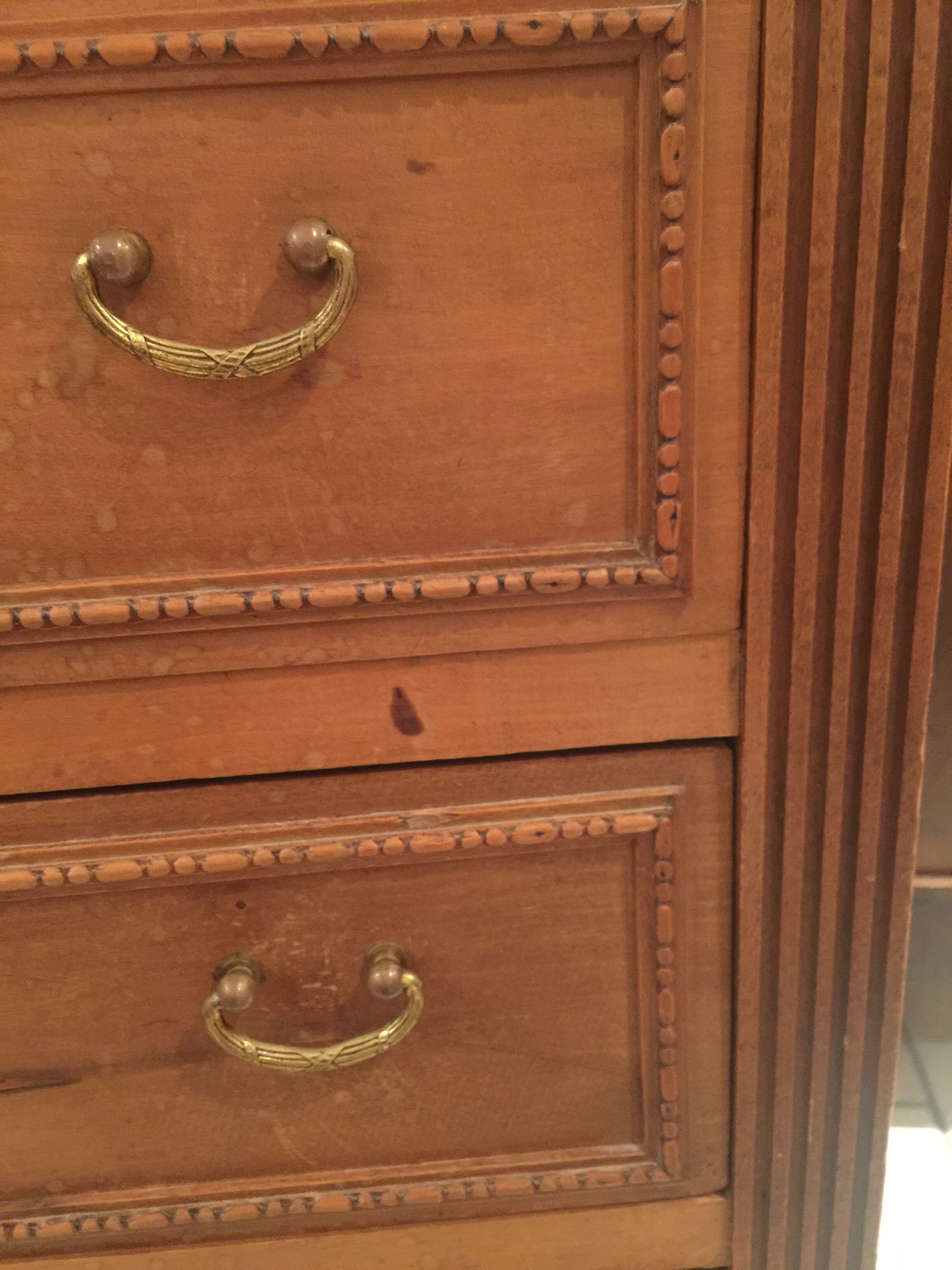 Chiffonnier Louis XVI