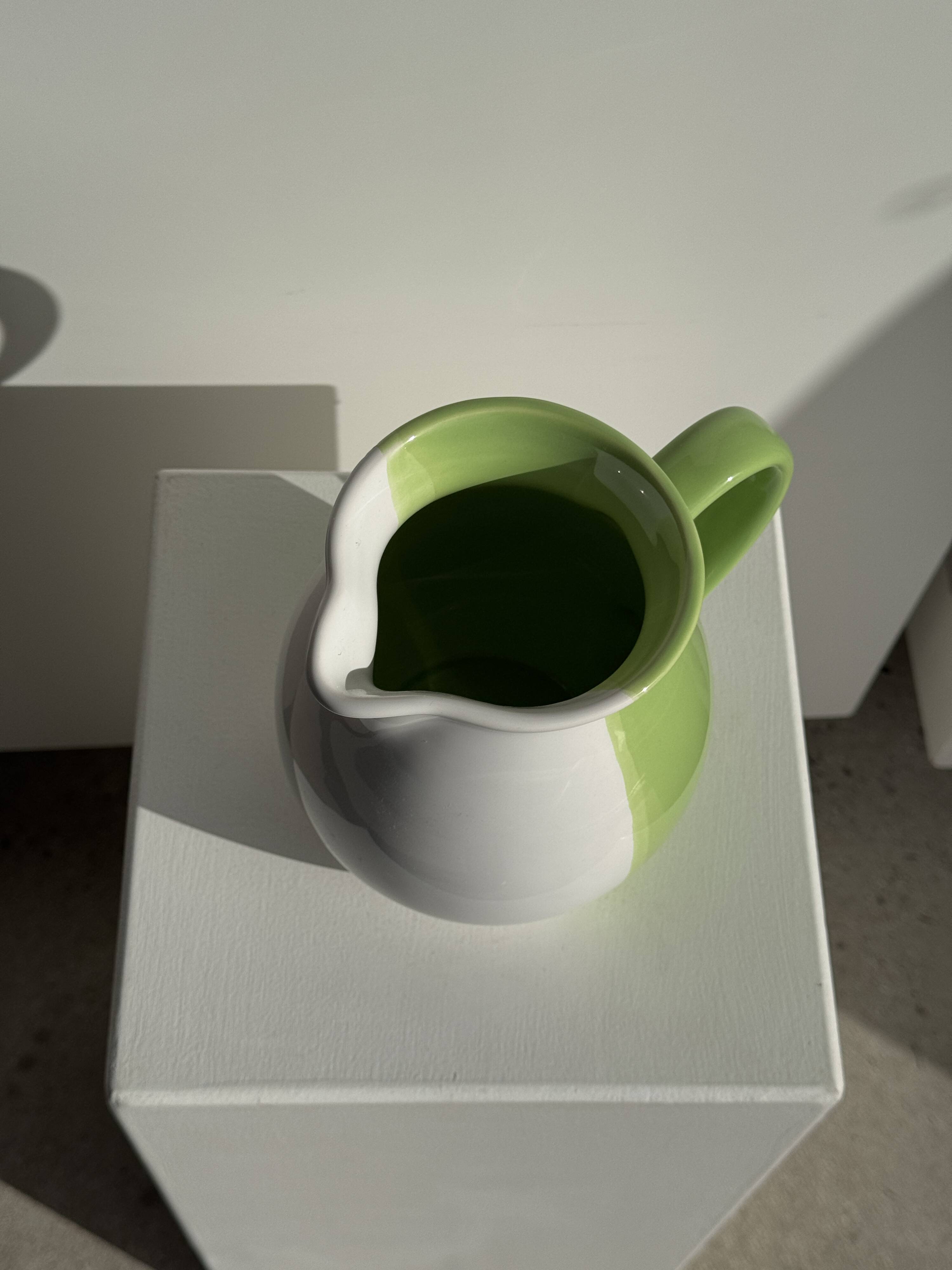 90s white and green ceramic carafe H17 D11