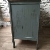 Commode patinée