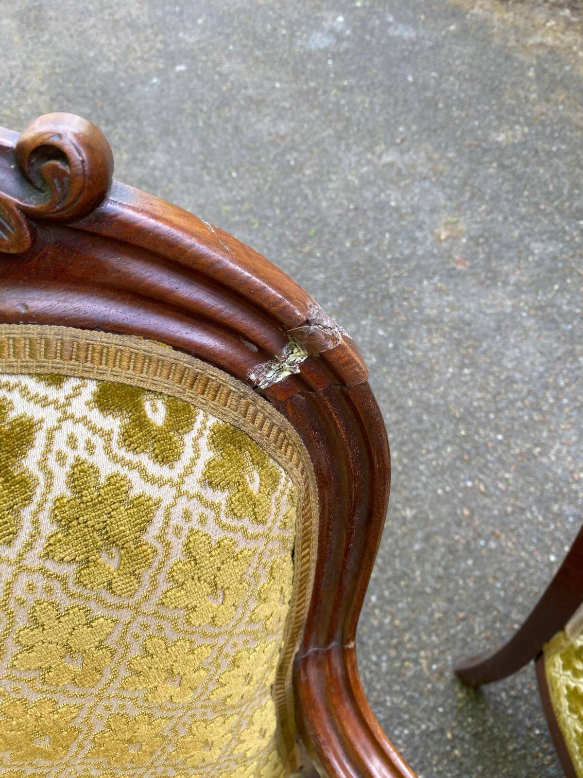 2 Louis XV cabriolet armchairs in wood and embroidered golden fabric.