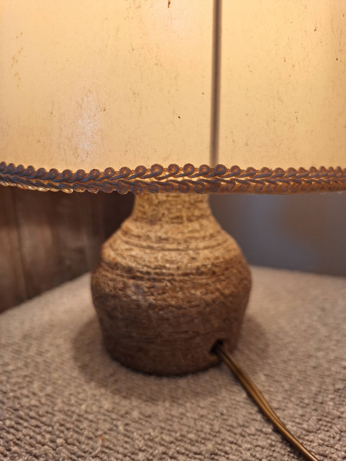 Lampe en grès et fleurs séchées atelier " Le Trident " Vallauris