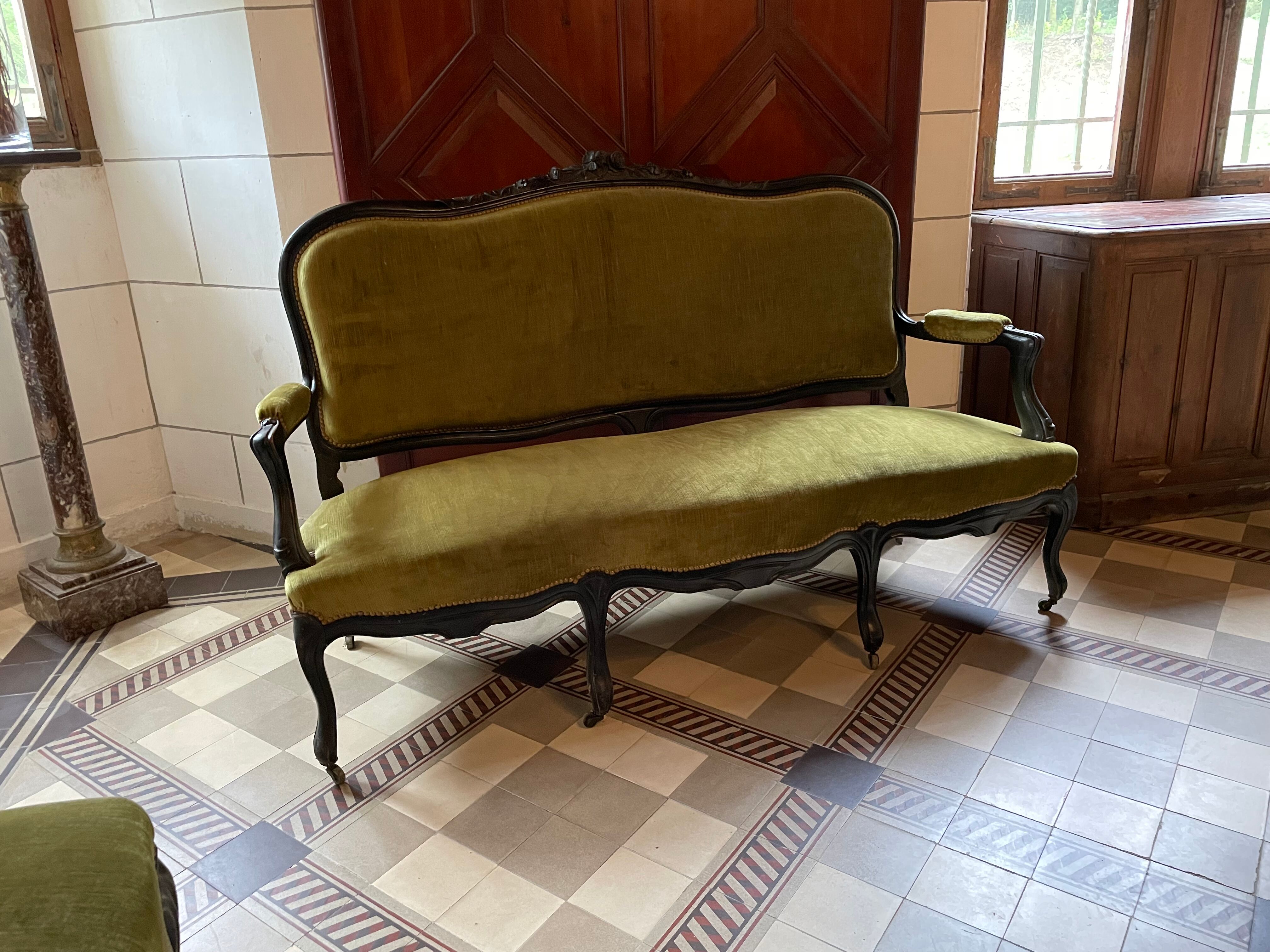 Napoleon III bench and chairs