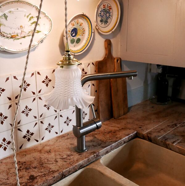 Lampe baladeuse tulipe juponnee