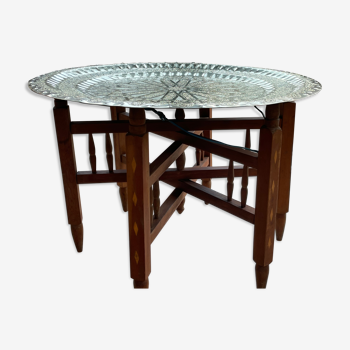 Moroccan table