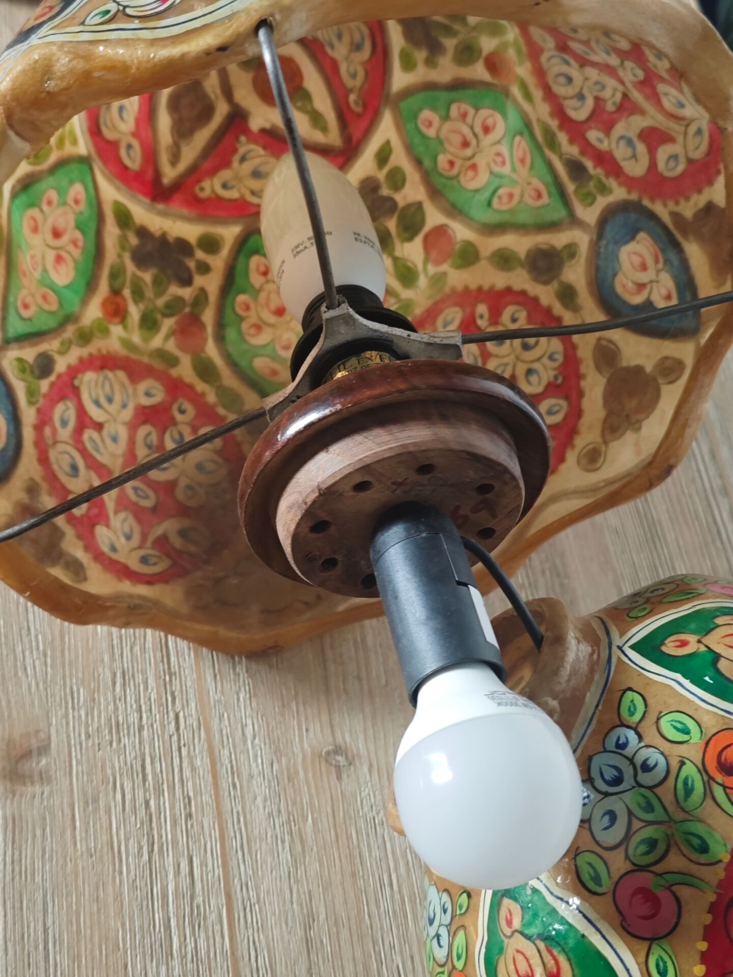 Handcrafted lamp