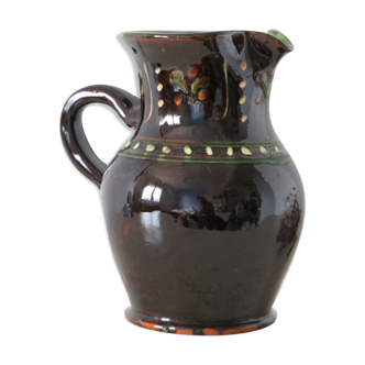 Sandstone jug, vintage