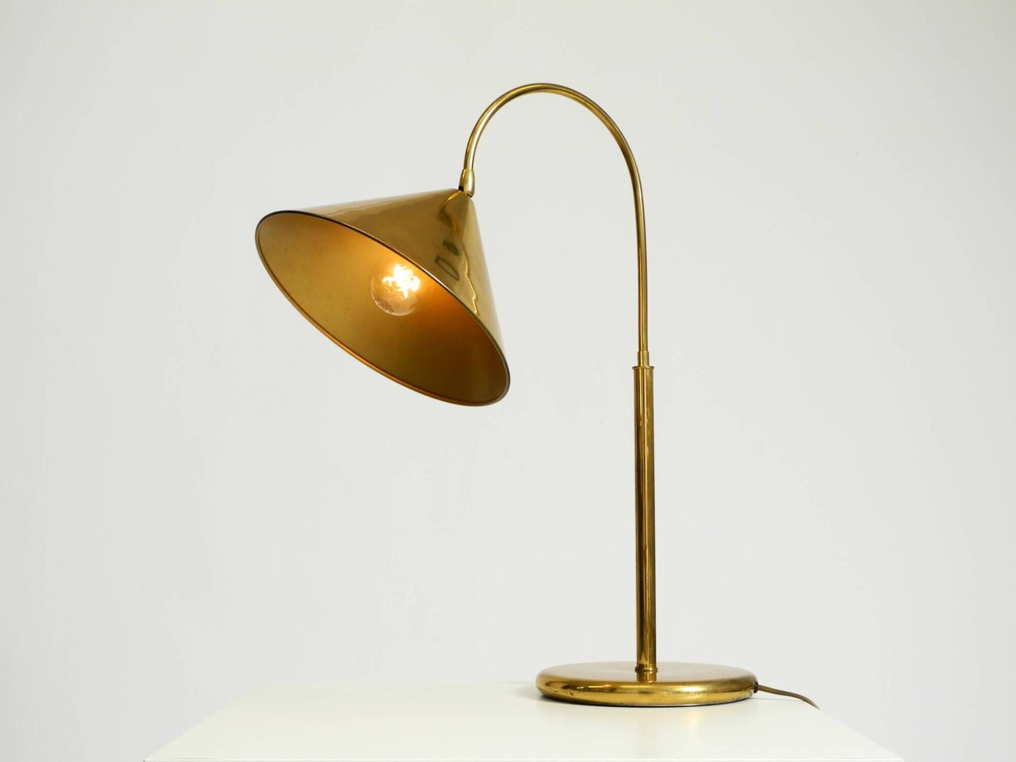 Large original brass table lamp with a conical shade, Mid-Century Modern