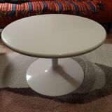 Artifort coffee table 1960 by Pierre