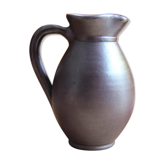 Dark sandstone small jug