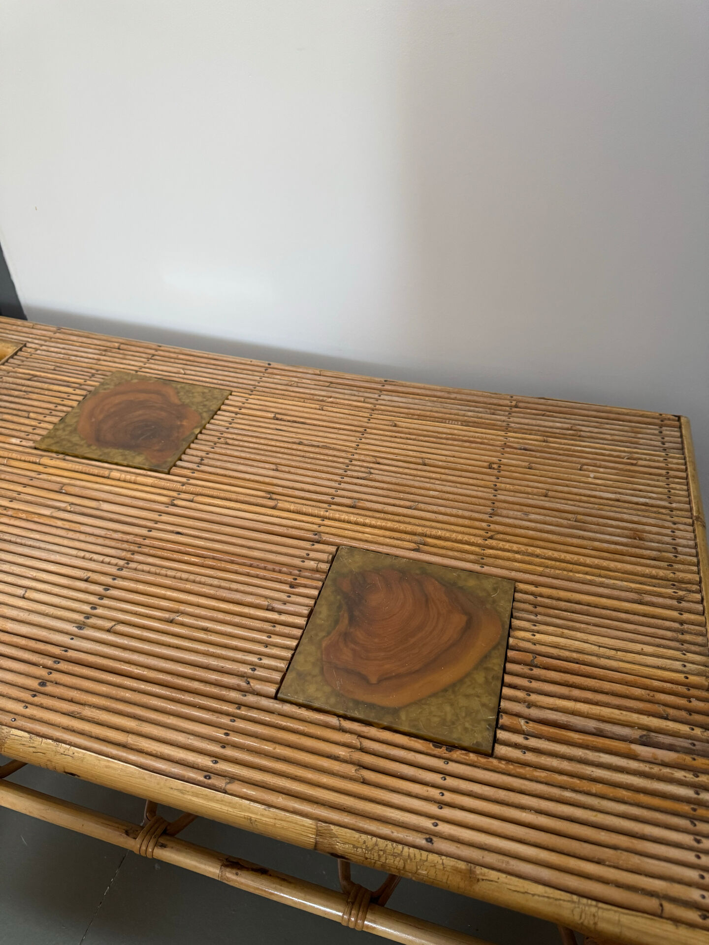Table basse vintage en rotin