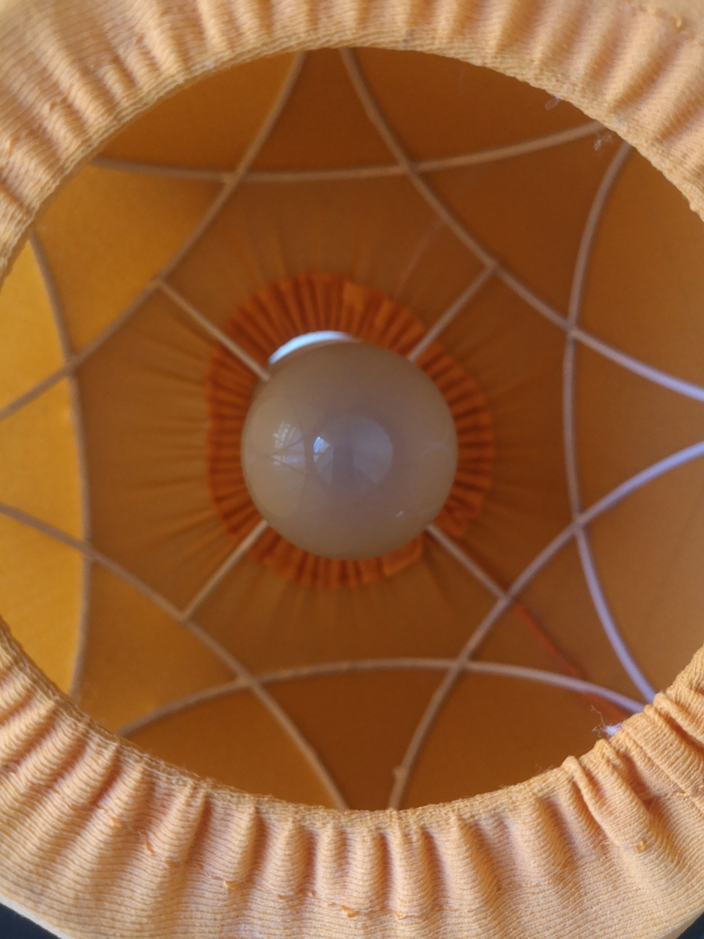 Lampe de table tulipe design space age 1960