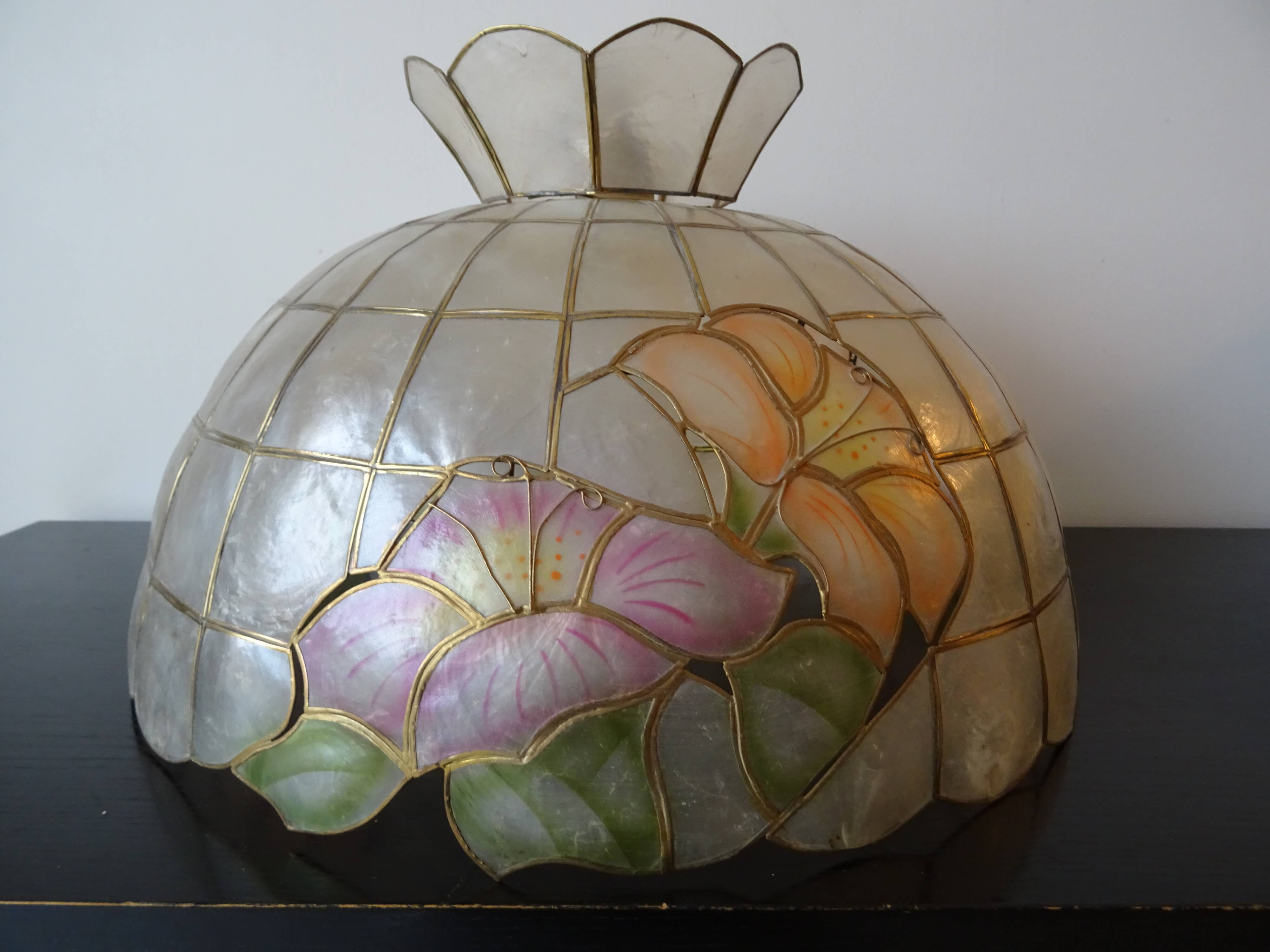 Suspension in vintage mother-of-pearl year 70