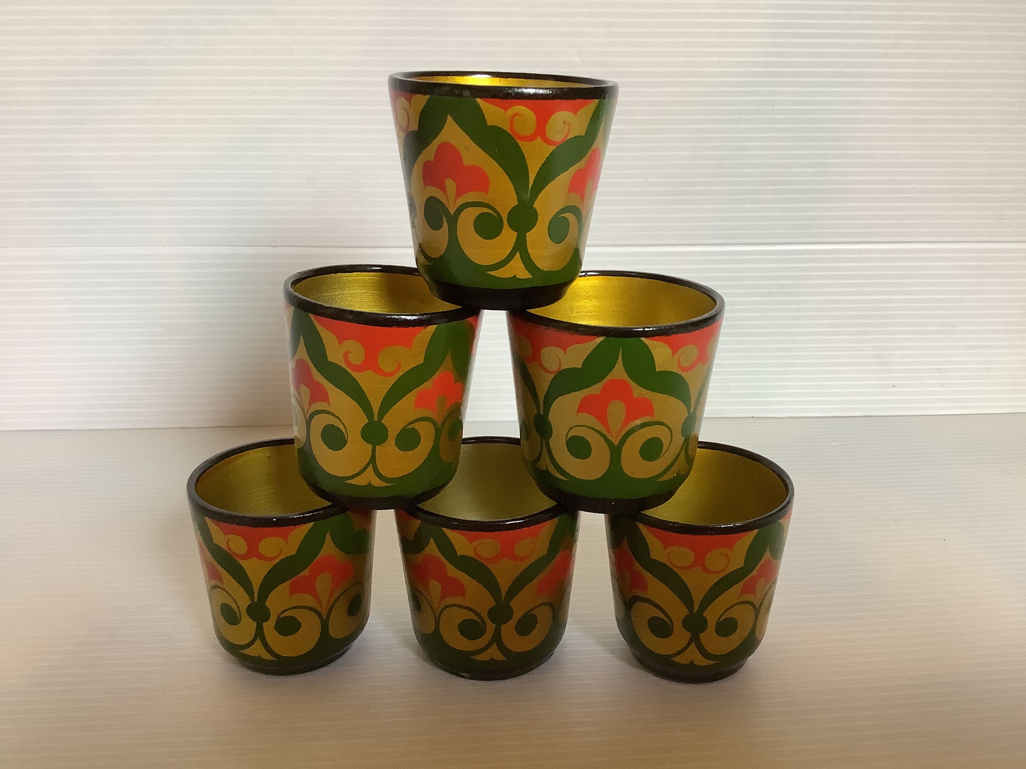 Set of six russian cockroaches