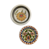 Deux assiettes artisanales